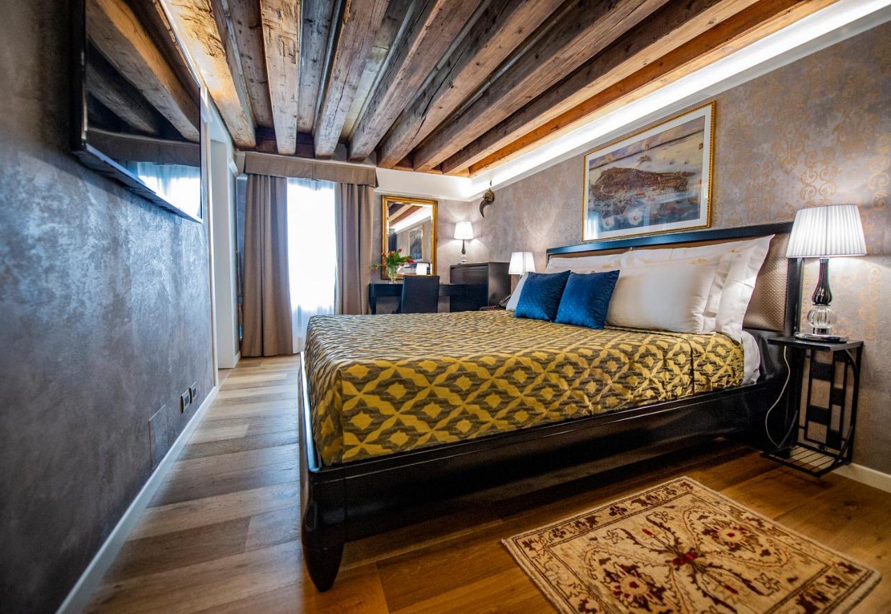 Ego' Residence เวนิส ภายนอก รูปภาพ